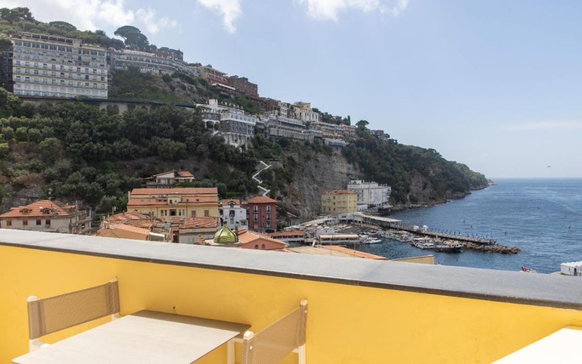 Coltur Suites Sorrento Bagian luar foto