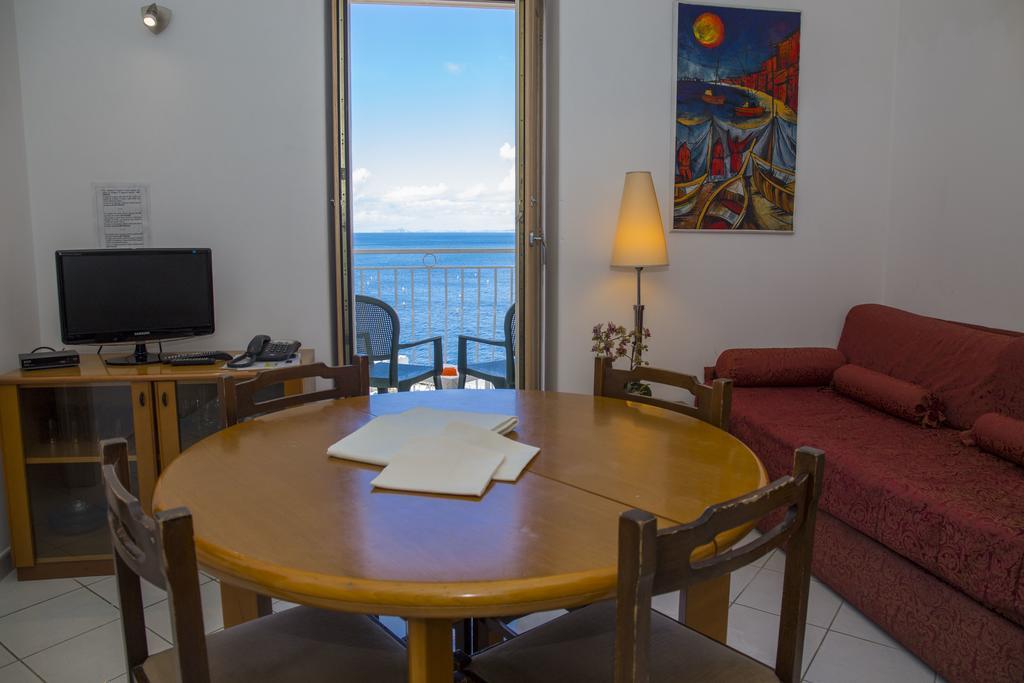 Coltur Suites Sorrento Bagian luar foto