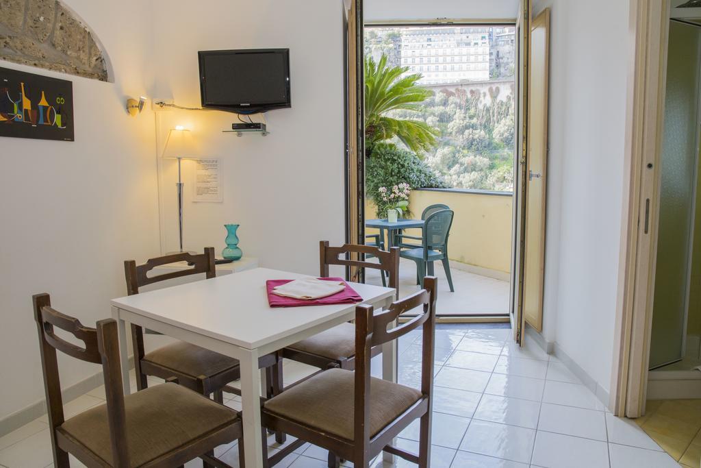 Coltur Suites Sorrento Bagian luar foto