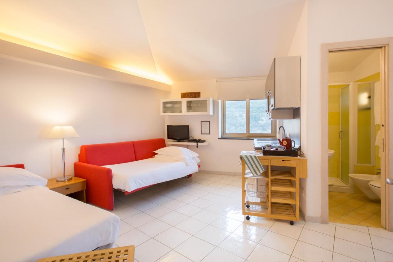 Coltur Suites Sorrento Bagian luar foto